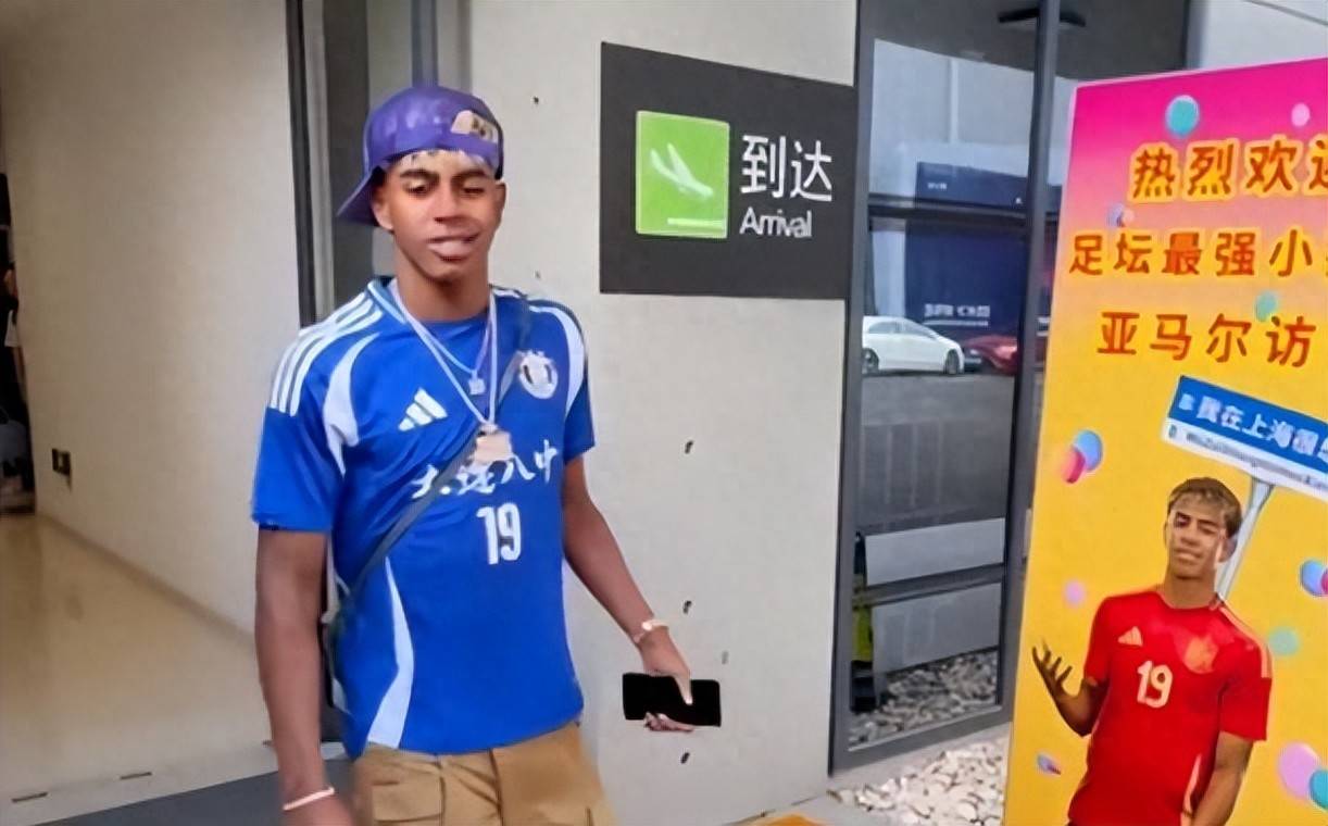 九游体育官网关于穆古鲁扎官方宣布反败为胜新规，巴黎圣日耳曼引发争议！引发球迷热议的信息