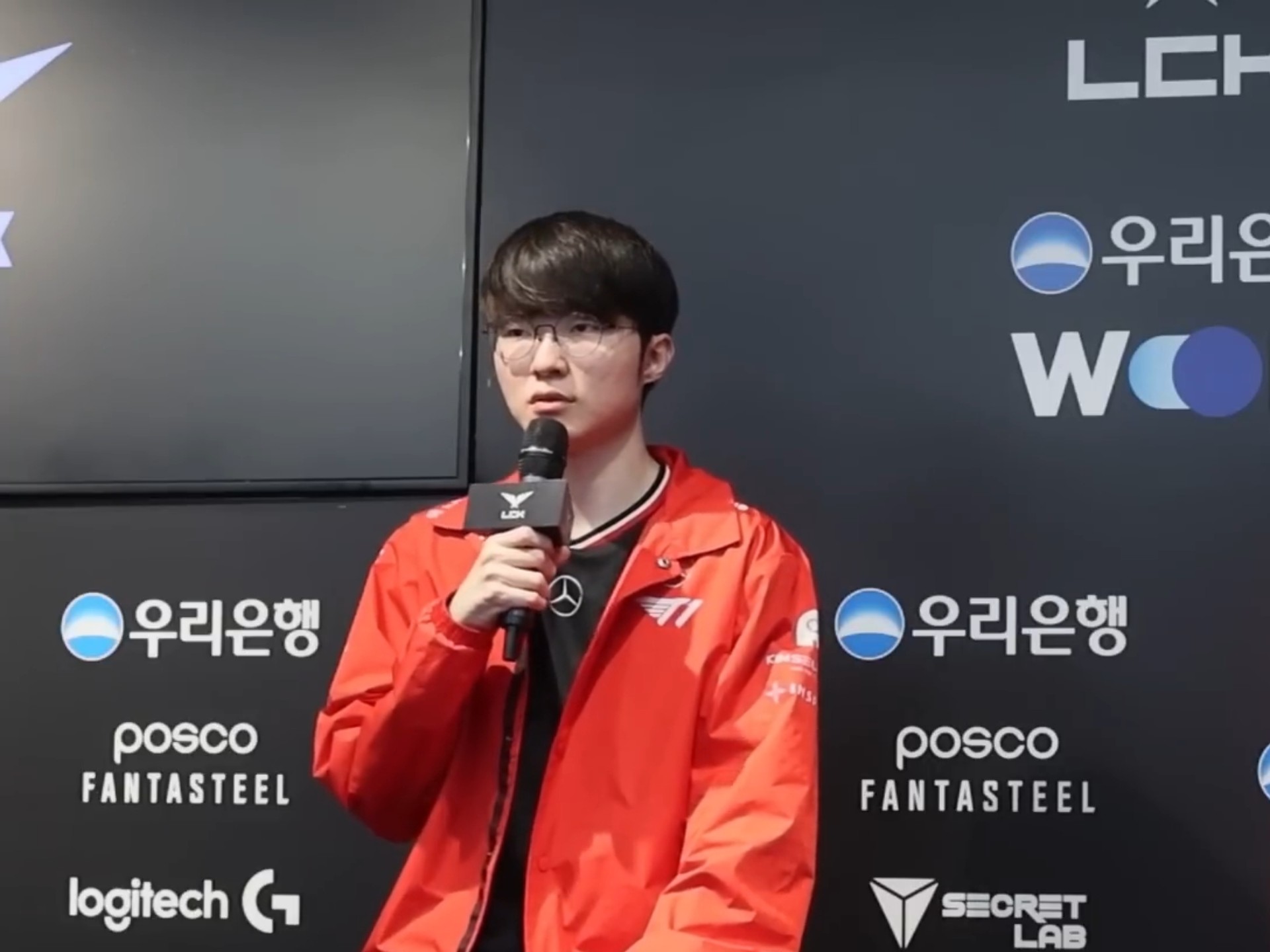 九游体育入口包含Faker重返赛场，刷新纪录首场状态出色，皇家马德里观众沸腾！上演精彩一战的词条